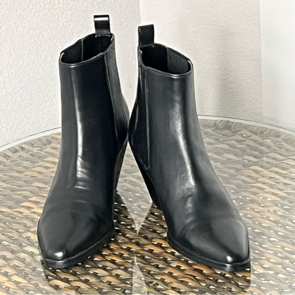 Michael Kors Sinclair Black Leather Ankle Boot Size 5.5 Minimalist Contemporary - Picture 8 of 16